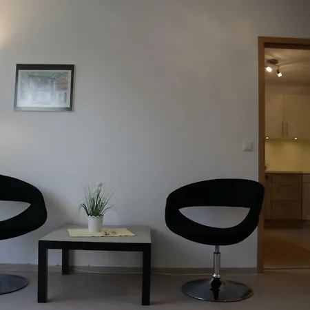 Ferienwohnung Am Brunnenberg #110981 *